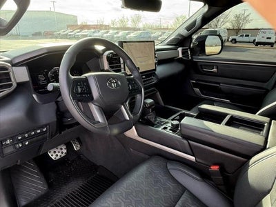 2025 Toyota Tundra 4WD SR5