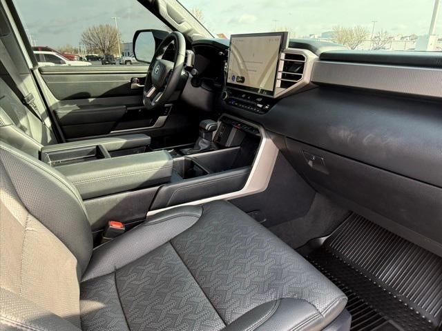 2025 Toyota Tundra 4WD SR5