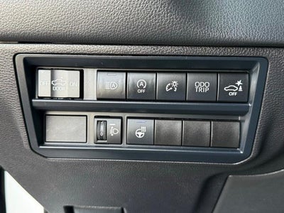 2025 Toyota Tundra 4WD SR5