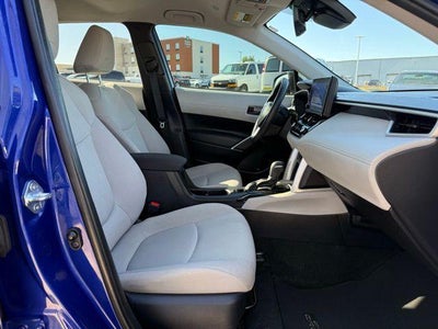 2025 Toyota Corolla Cross LE