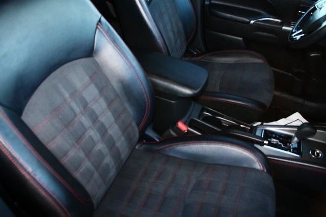 2024 Mitsubishi Outlander Sport S