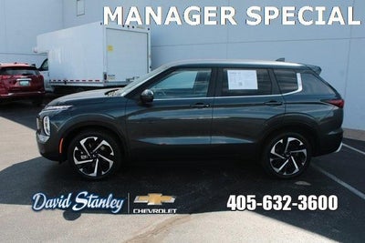 2024 Mitsubishi Outlander SE