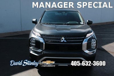 2024 Mitsubishi Outlander SE