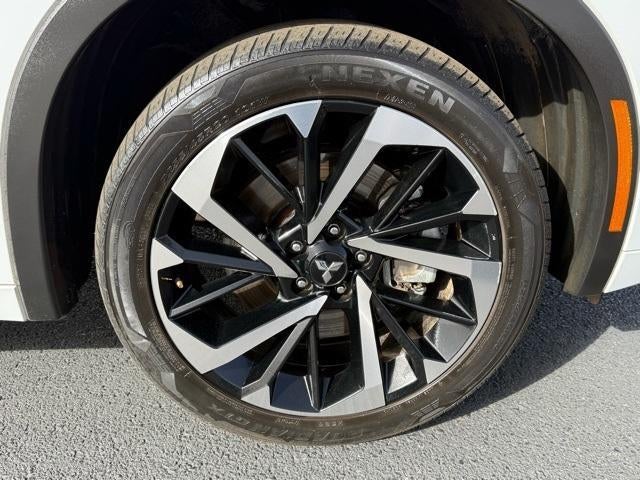 2023 Mitsubishi Outlander SEL