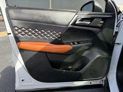 2023 Mitsubishi Outlander SEL