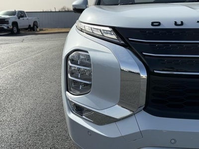 2023 Mitsubishi Outlander SEL
