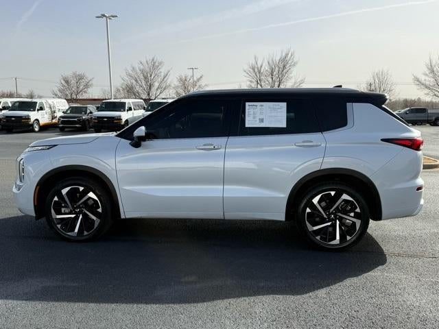 2023 Mitsubishi Outlander SEL