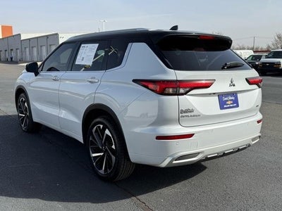 2023 Mitsubishi Outlander SEL