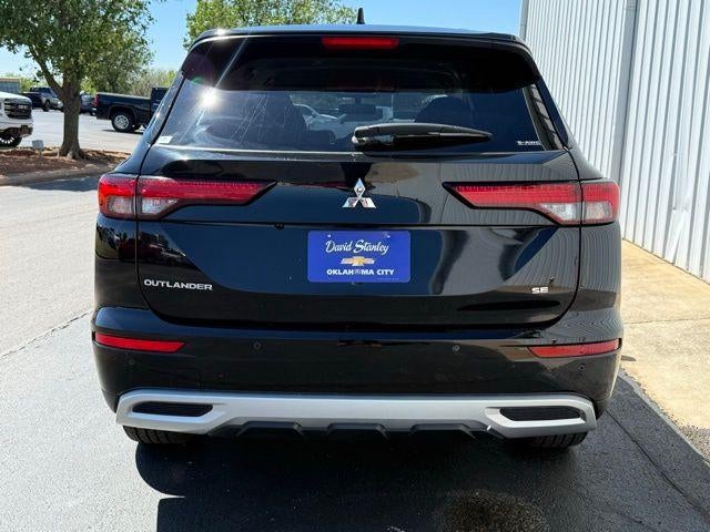 2024 Mitsubishi Outlander SE