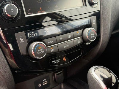 2020 Nissan Rogue Sport SV