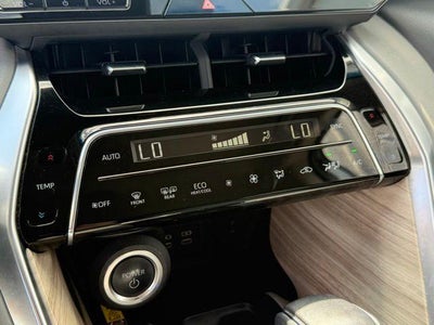 2024 Toyota Venza LE