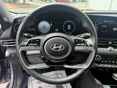 2025 Hyundai Elantra Limited