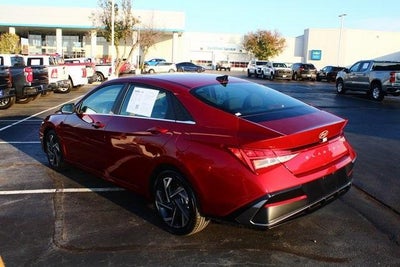 2025 Hyundai Elantra SEL Convenience