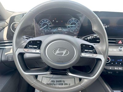 2025 Hyundai Elantra SEL Convenience