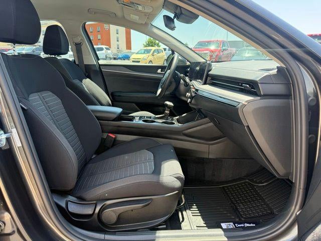 2026 Kia K5 LXS