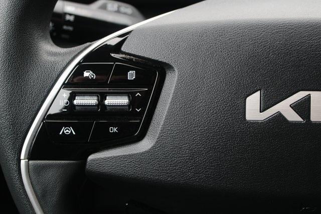 2024 Kia Niro LX