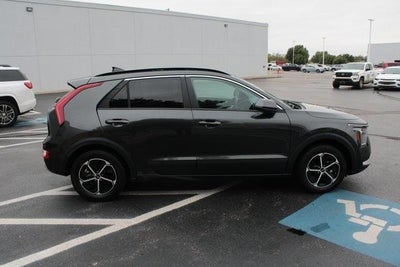 2024 Kia Niro LX
