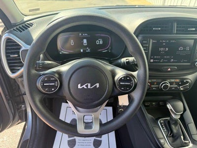 2024 Kia Soul LX