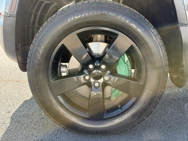 2023 Land Rover Defender First Edition