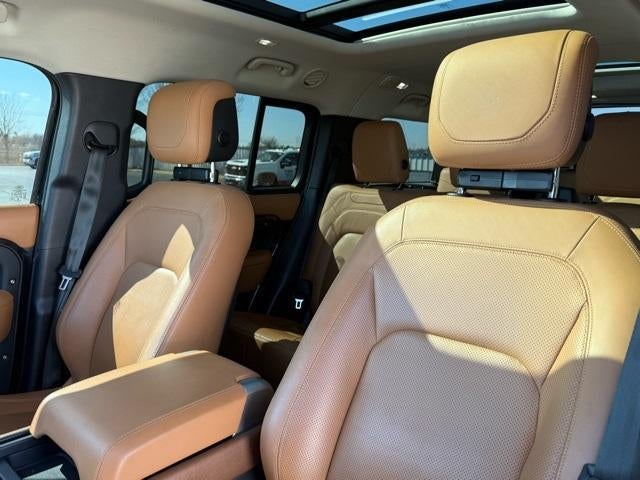 2023 Land Rover Defender First Edition