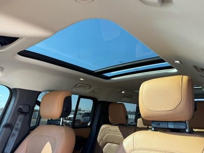 2023 Land Rover Defender First Edition