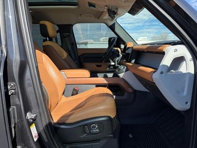 2023 Land Rover Defender First Edition