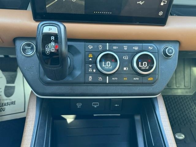 2023 Land Rover Defender First Edition