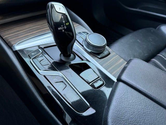 2018 BMW 5 Series 530i