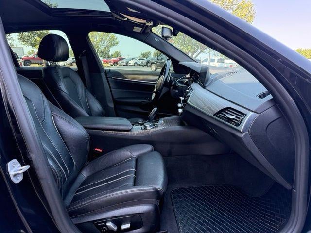2018 BMW 5 Series 530i