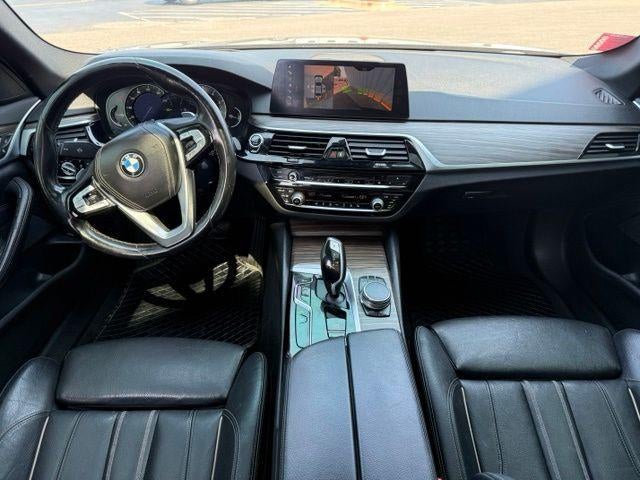 2018 BMW 5 Series 530i