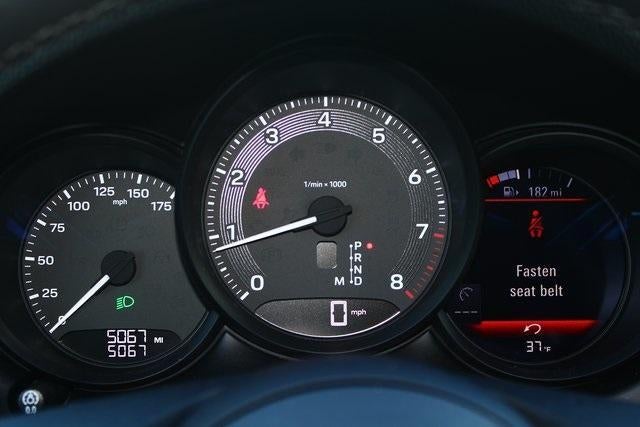 2024 Porsche Macan Base