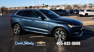 2023 Volvo XC60 Recharge Plug-In Hyb Core Bright Theme