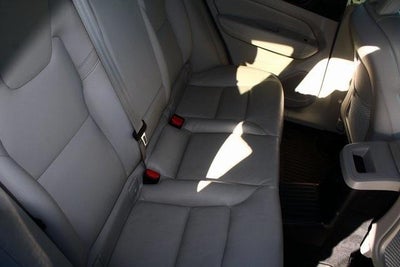 2023 Volvo XC60 Recharge Plug-In Hyb Core Bright Theme